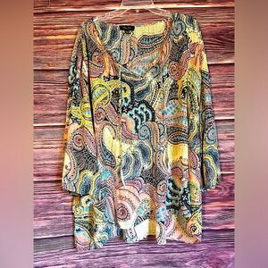 Melissa Paige Woman Multi-Colored Blouse. Size 1X.